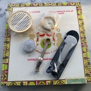 Cigar Tobacco Poker Accessories Box Collectors Item